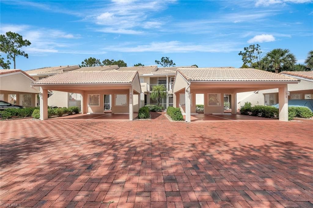 2420 Hidden Lake DR # 1008, NAPLES FL 34112-22