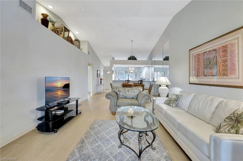 2420 Hidden Lake DR # 1008, NAPLES FL 34112-1