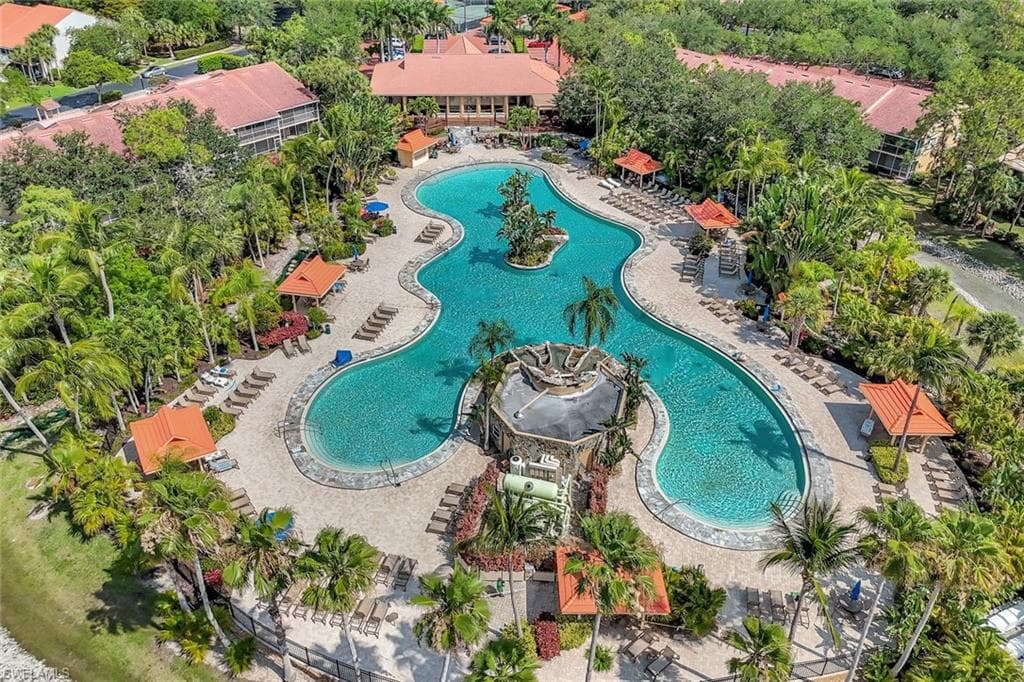 2420 Hidden Lake DR # 1008, NAPLES FL 34112-27