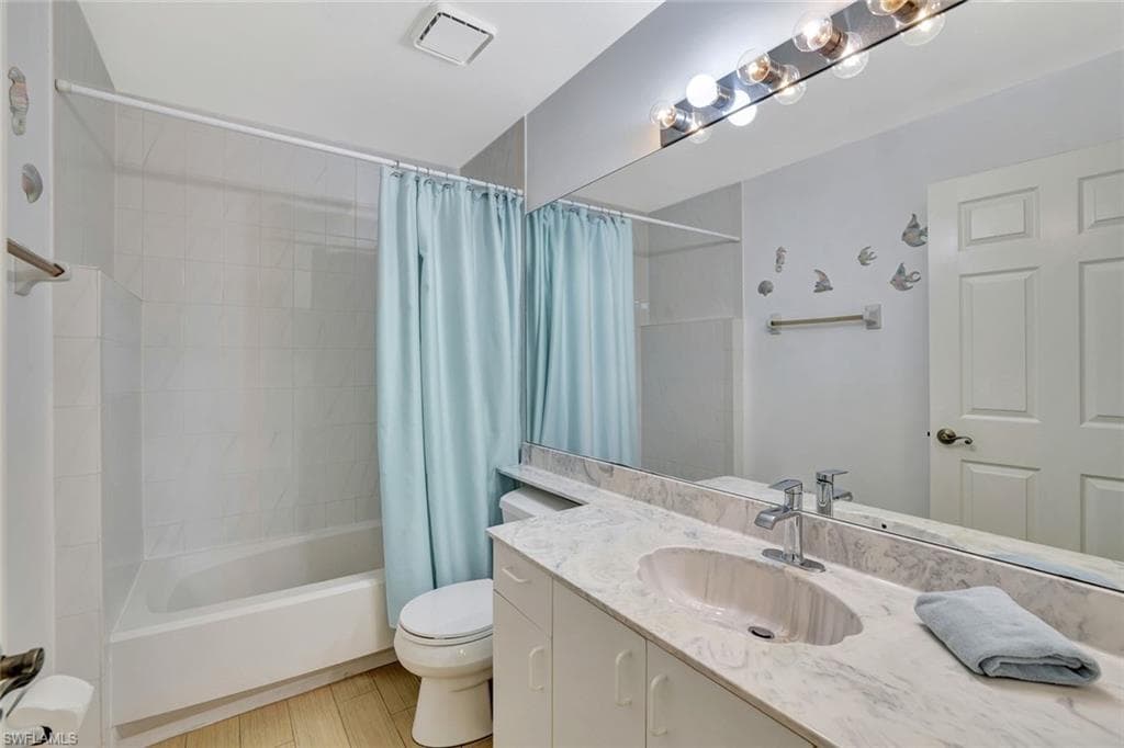 2420 Hidden Lake DR # 1008, NAPLES FL 34112-17