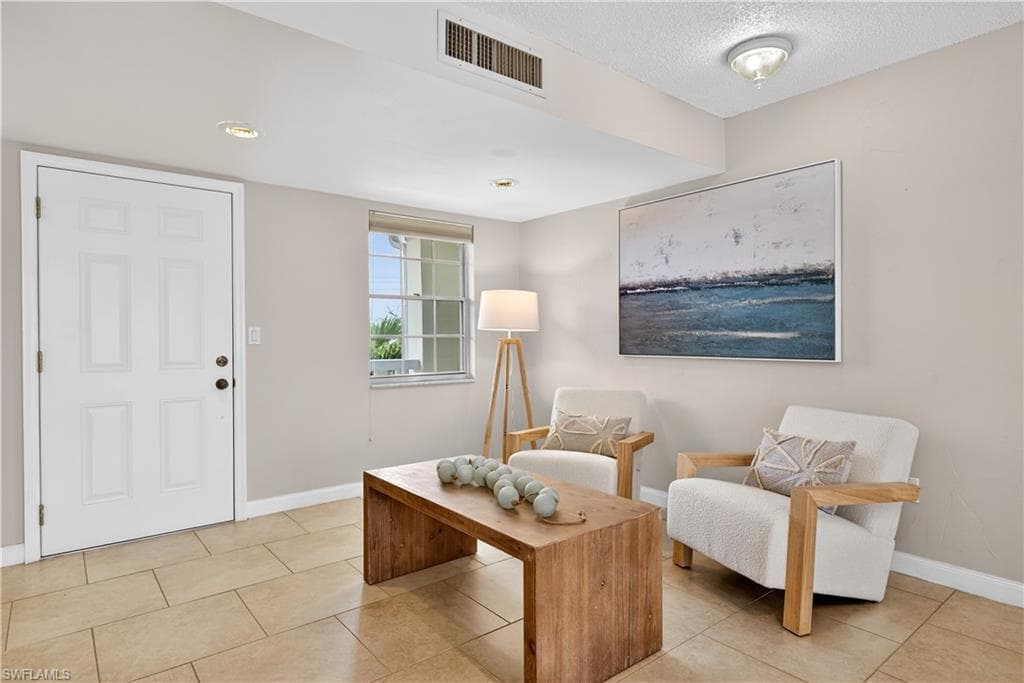 13511 Stratford Place CIR # 305, FORT MYERS FL 33919-5
