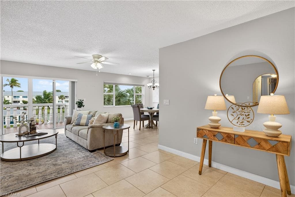 13511 Stratford Place CIR # 305, FORT MYERS FL 33919-6