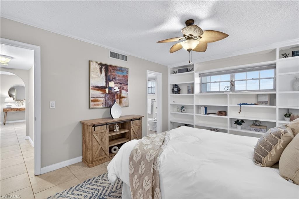 13511 Stratford Place CIR # 305, FORT MYERS FL 33919-23