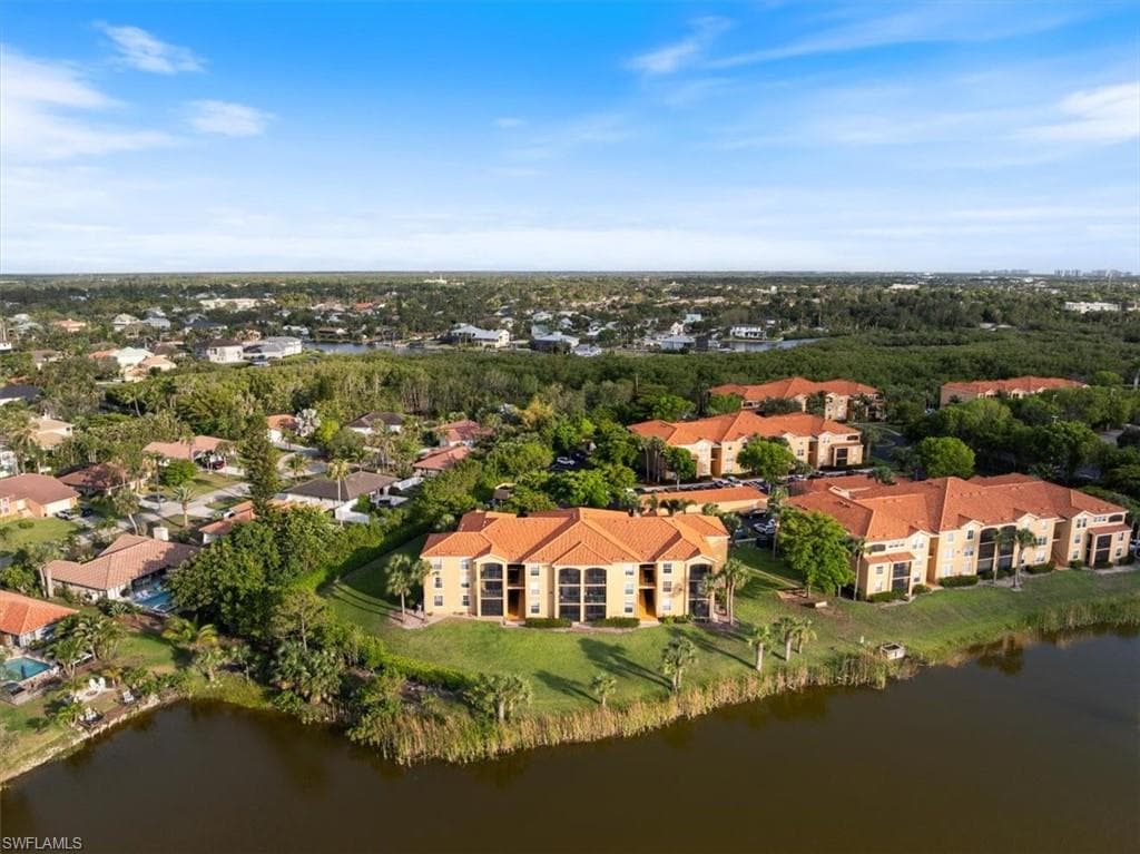 8754 River Homes LN # 8302, BONITA SPRINGS FL 34135-1