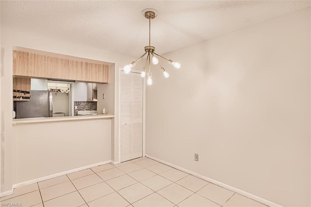 8061 S Woods CIR # 4, FORT MYERS FL 33919-9