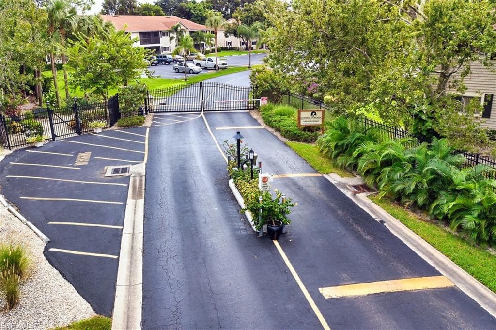 8061 S Woods CIR # 4, FORT MYERS FL 33919-30