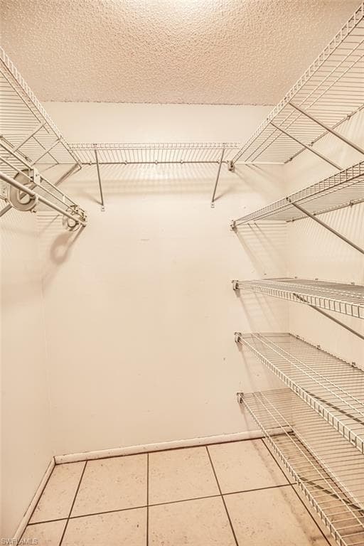 8061 S Woods CIR # 4, FORT MYERS FL 33919-20