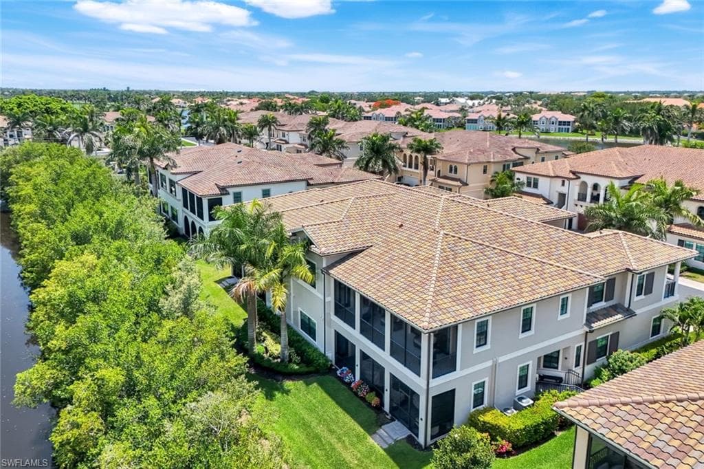 2488 Breakwater WAY # 201, NAPLES FL 34112-30