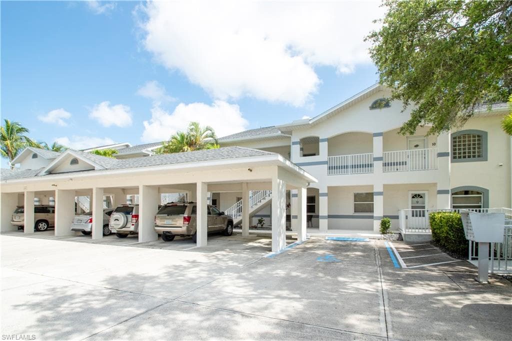 615 Rose Garden RD # 10, CAPE CORAL FL 33914-2