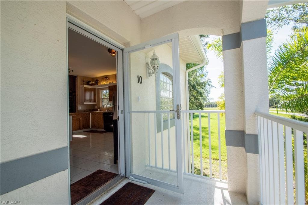 615 Rose Garden RD # 10, CAPE CORAL FL 33914-3