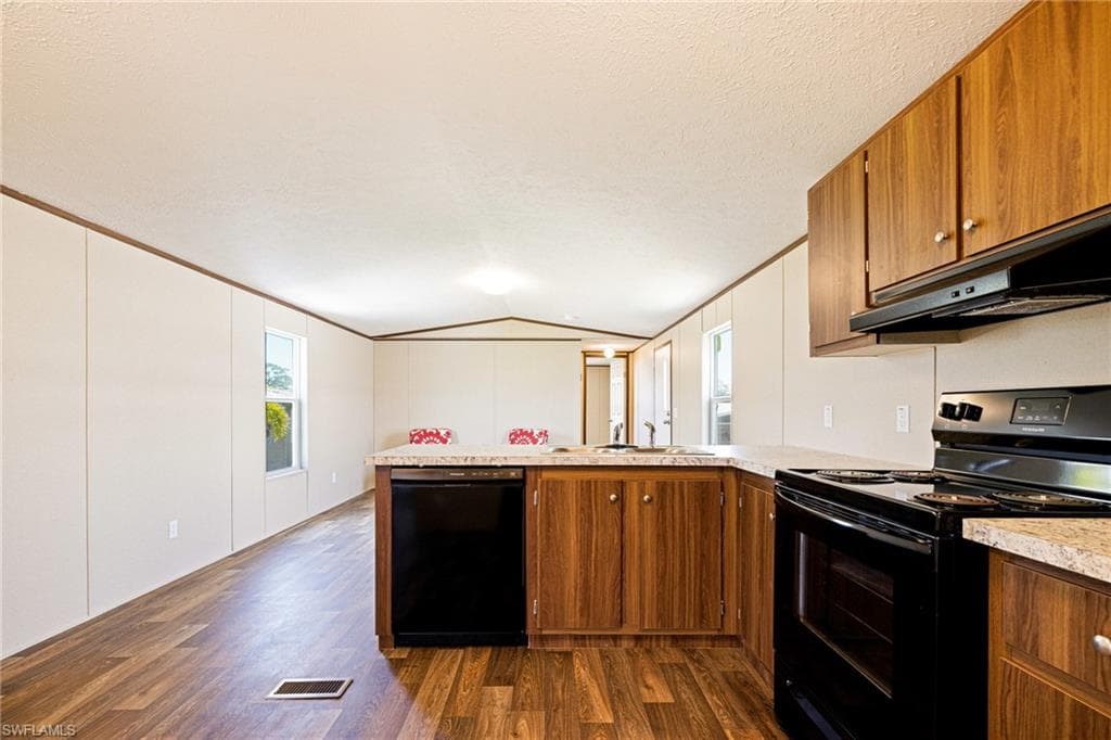 20751 Garden DR, ESTERO FL 33928-6