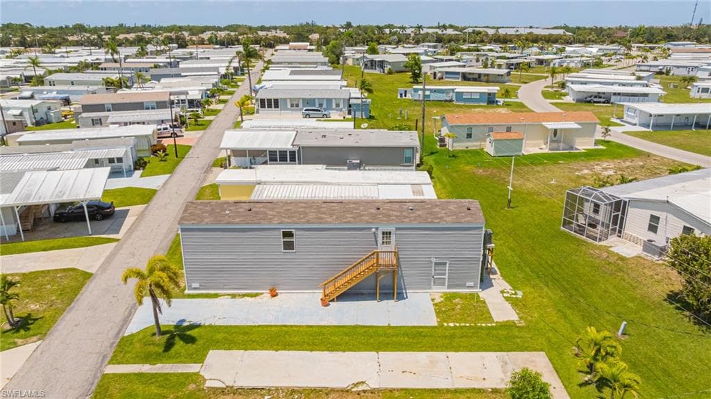 20751 Garden DR, ESTERO FL 33928-23