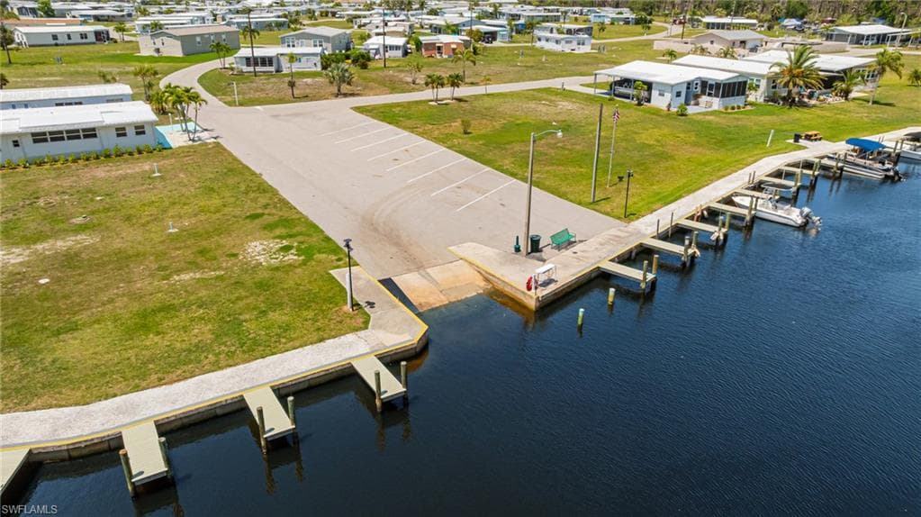 20751 Garden DR, ESTERO FL 33928-38