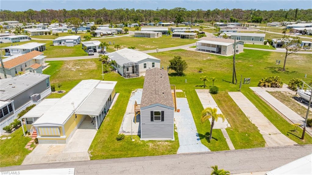 20751 Garden DR, ESTERO FL 33928-24