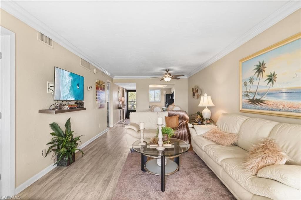 1004 Manatee RD # H306, NAPLES FL 34114-1