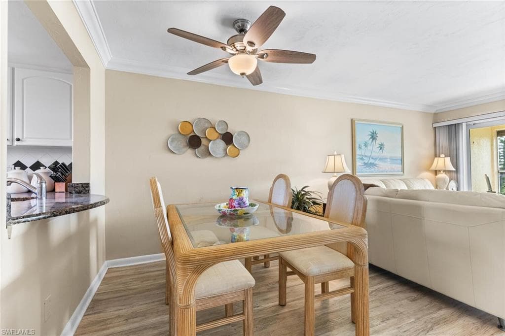 1004 Manatee RD # H306, NAPLES FL 34114-6