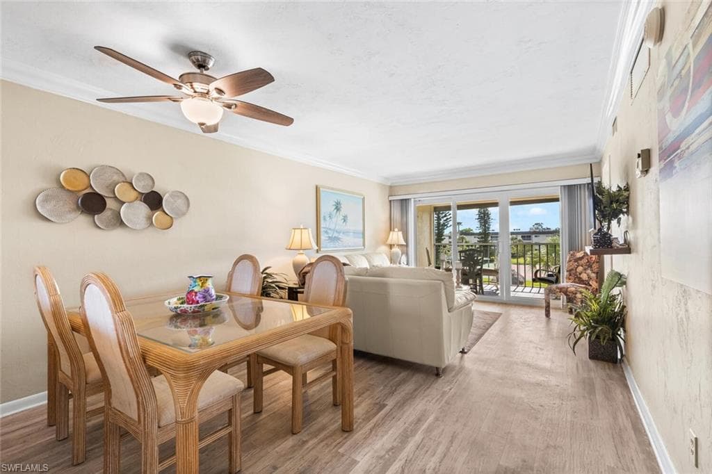 1004 Manatee RD # H306, NAPLES FL 34114-4