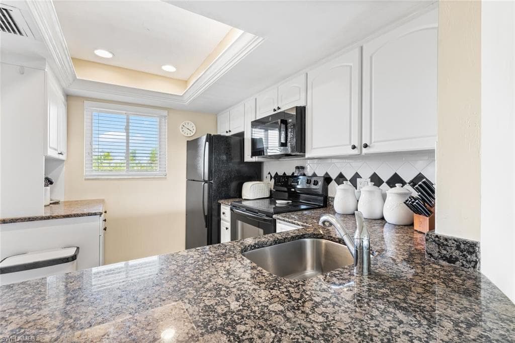 1004 Manatee RD # H306, NAPLES FL 34114-8