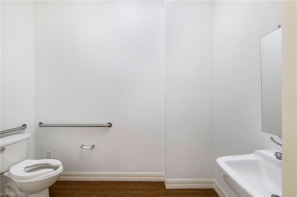 8991 Daniels Center DR # 104, FORT MYERS FL 33912-7