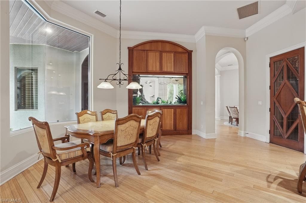 12291 Colliers Reserve DR, NAPLES FL 34110-16