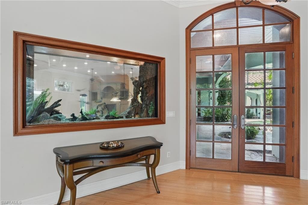 12291 Colliers Reserve DR, NAPLES FL 34110-21