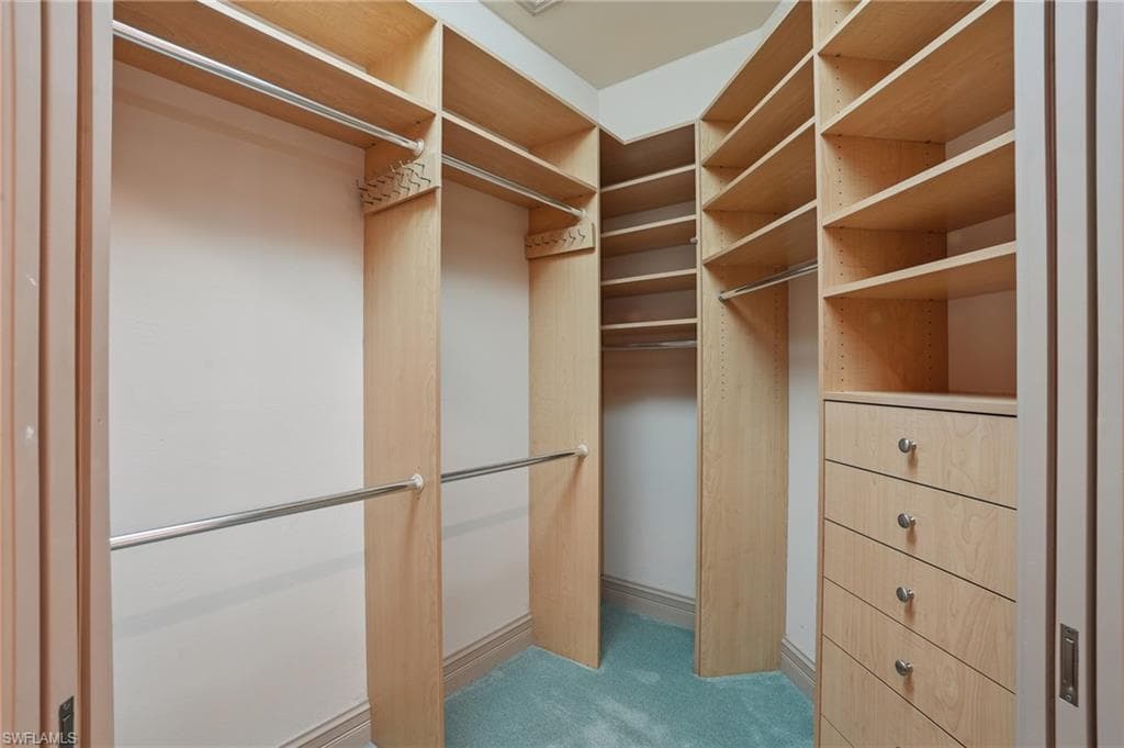 12291 Colliers Reserve DR, NAPLES FL 34110-29