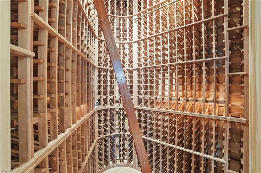 12291 Colliers Reserve DR, NAPLES FL 34110-20