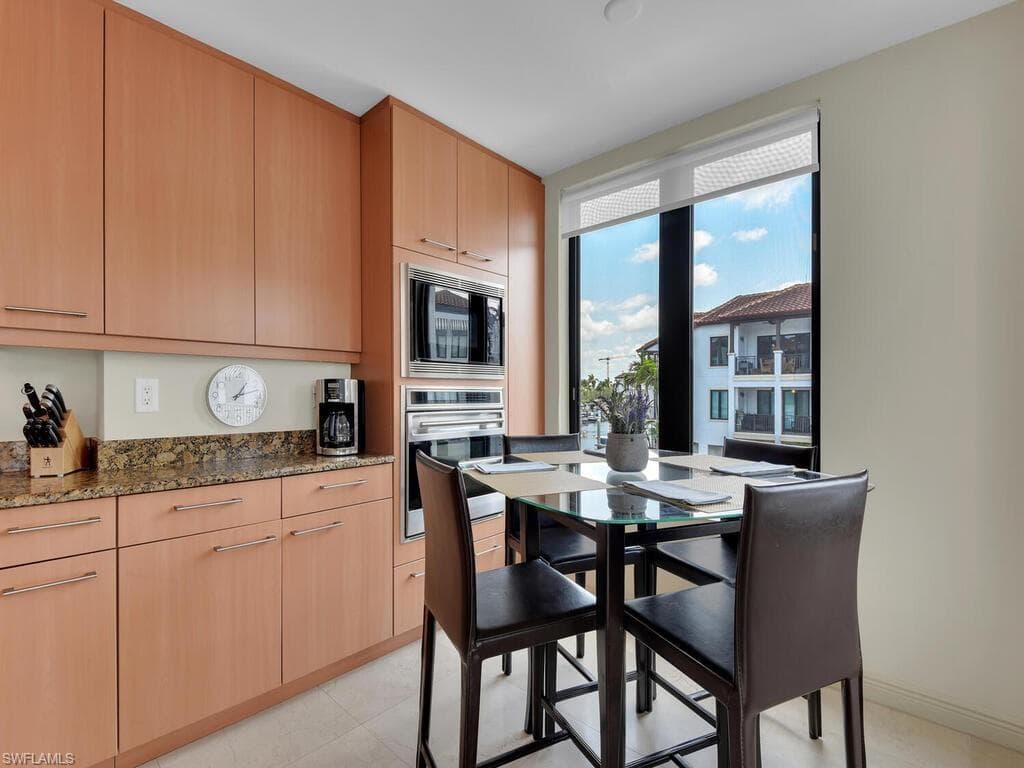 1490 5th AVE S # 200A, NAPLES FL 34102-15