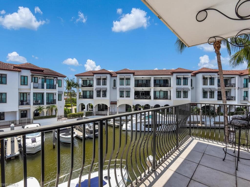 1490 5th AVE S # 200A, NAPLES FL 34102-2