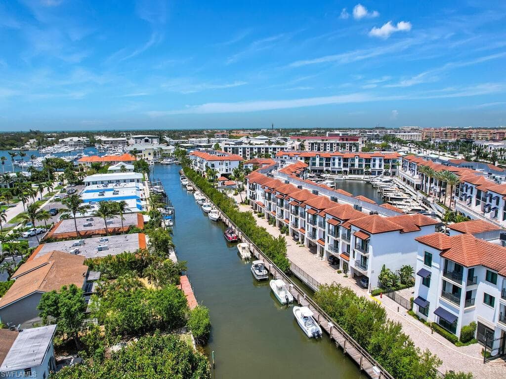 1490 5th AVE S # 200A, NAPLES FL 34102-29