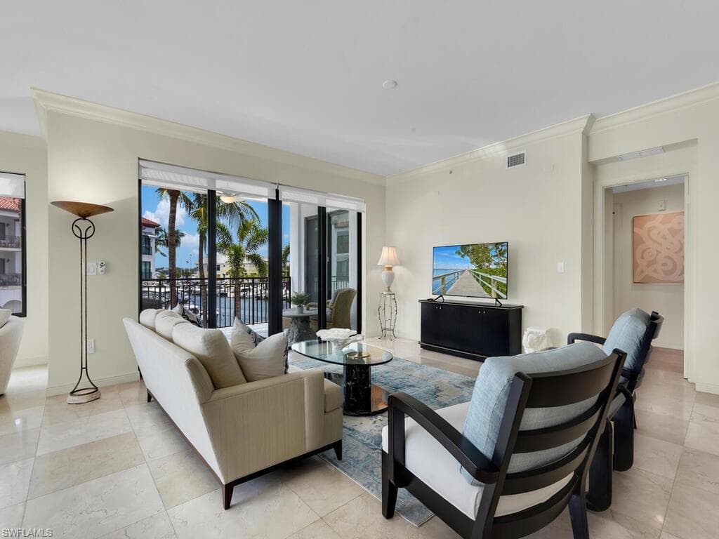 1490 5th AVE S # 200A, NAPLES FL 34102-7