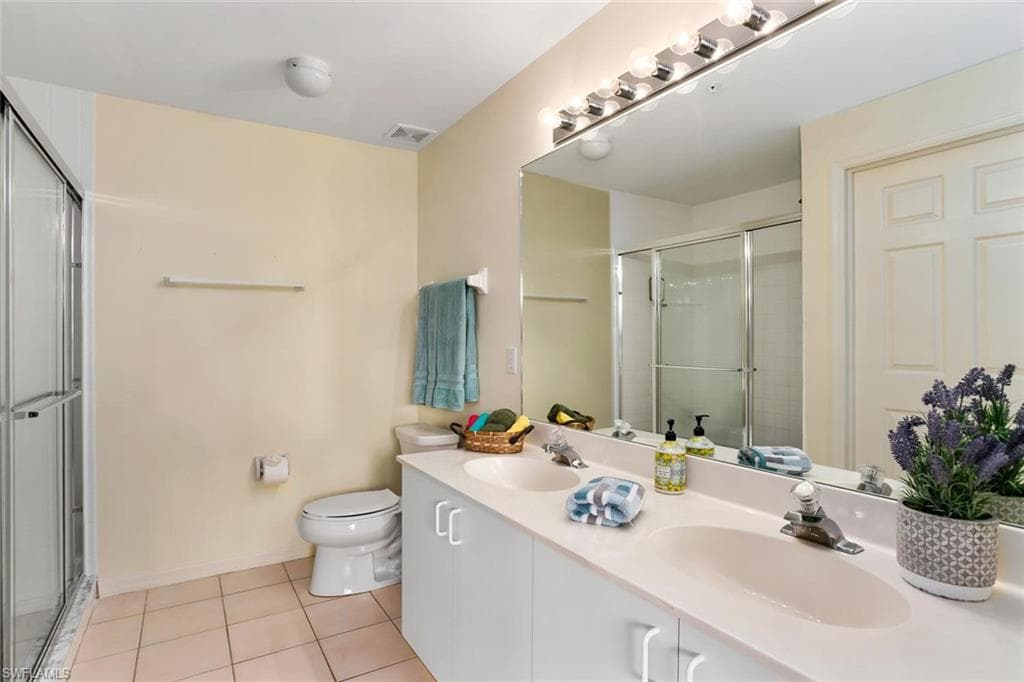 519 ROMA CT # 306, NAPLES FL 34110-9