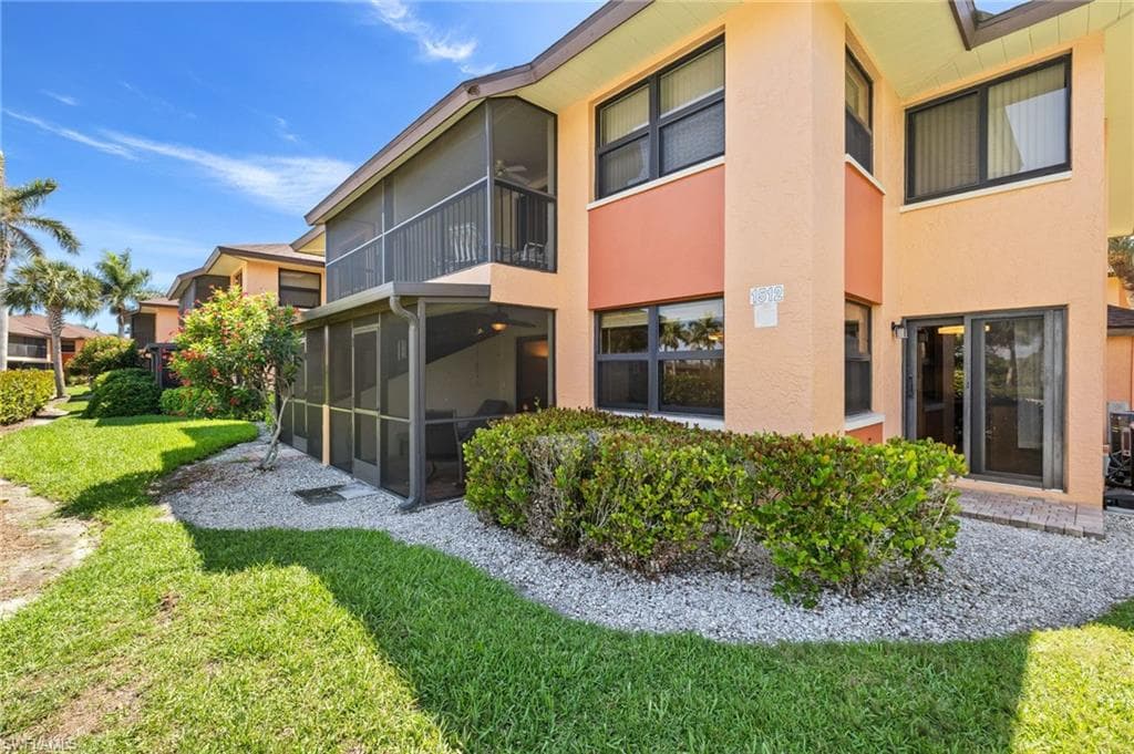 1512 Mainsail DR # 10, NAPLES FL 34114-2
