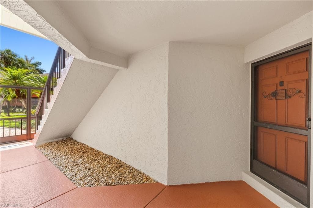 1512 Mainsail DR # 10, NAPLES FL 34114-4