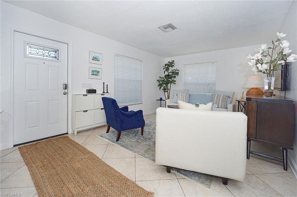 768 96th AVE N, NAPLES FL 34108-6