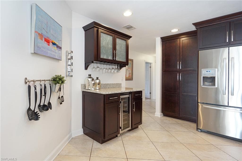 768 96th AVE N, NAPLES FL 34108-9