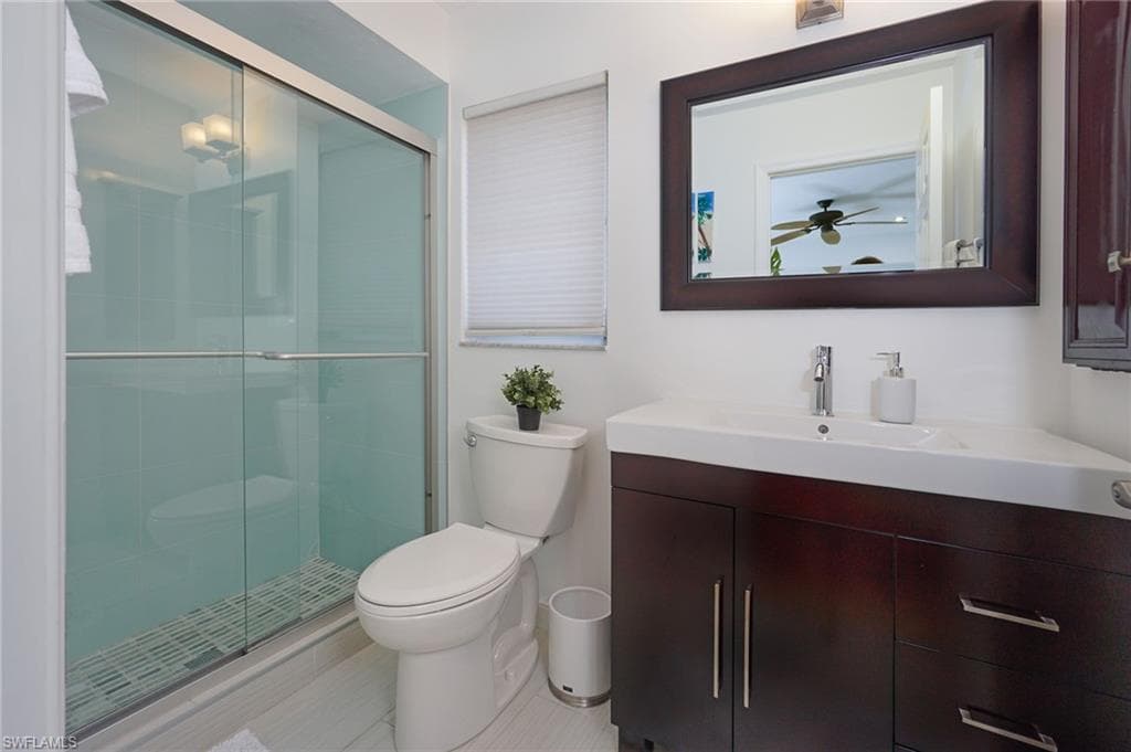 768 96th AVE N, NAPLES FL 34108-18