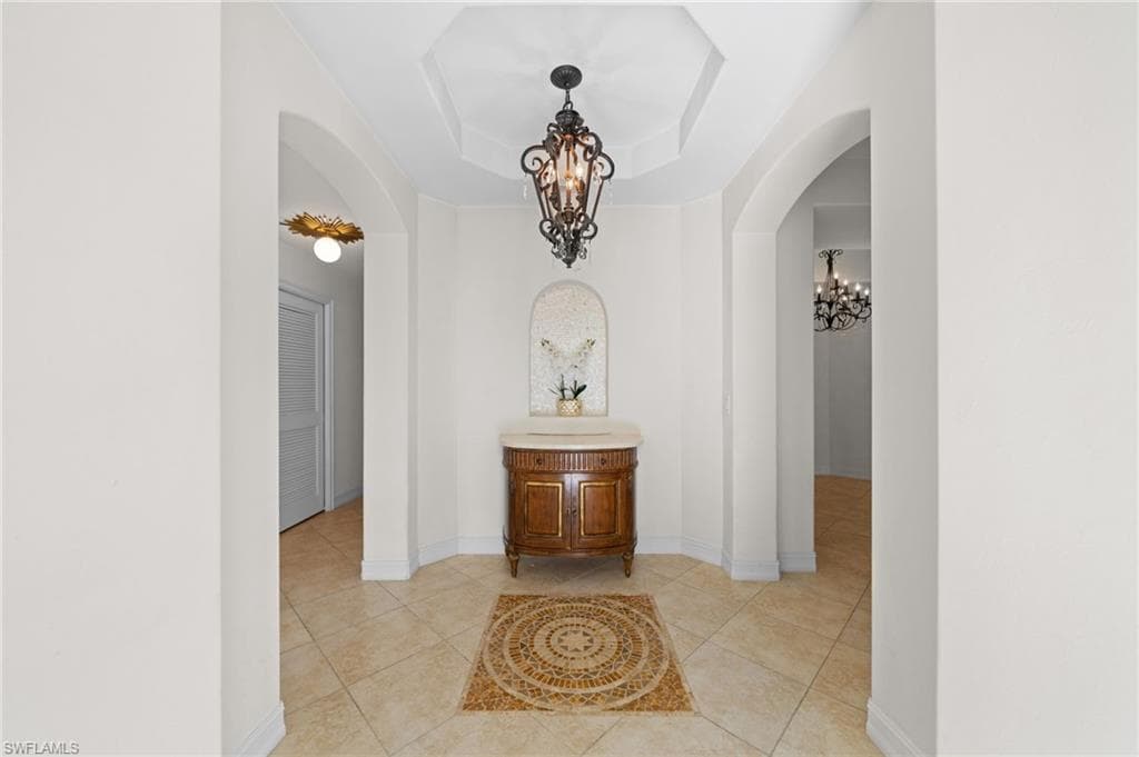 1630 Tarpon Bay DR S # 102, NAPLES FL 34119-4