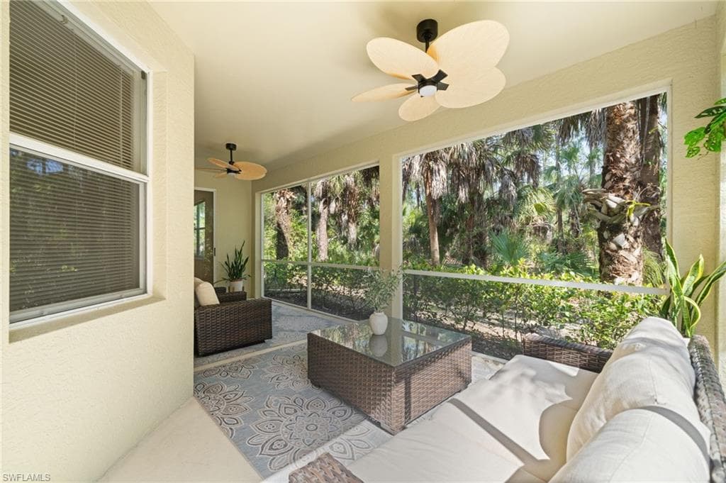 1630 Tarpon Bay DR S # 102, NAPLES FL 34119-40