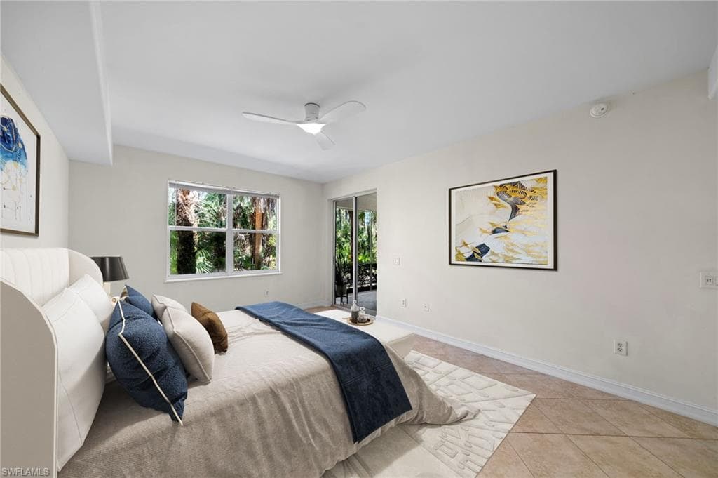 1630 Tarpon Bay DR S # 102, NAPLES FL 34119-28