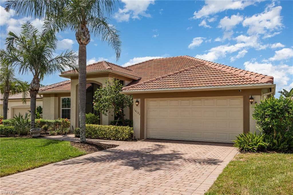16121 Sand Ridge CT, FORT MYERS FL 33908-1