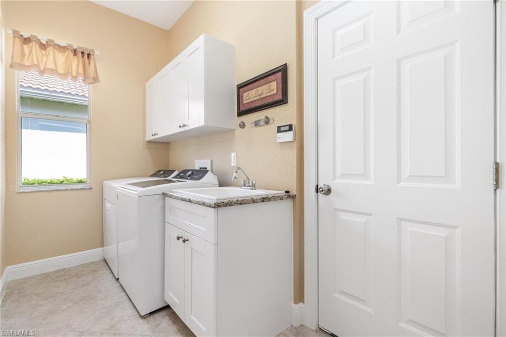 16121 Sand Ridge CT, FORT MYERS FL 33908-23