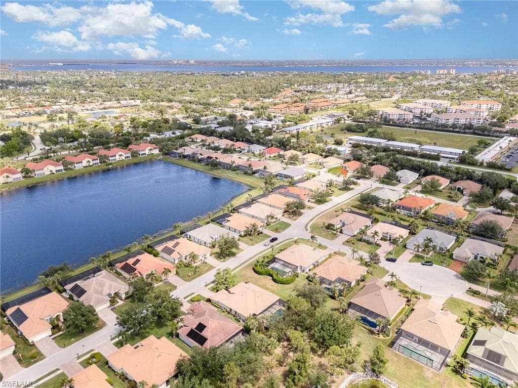 16121 Sand Ridge CT, FORT MYERS FL 33908-32