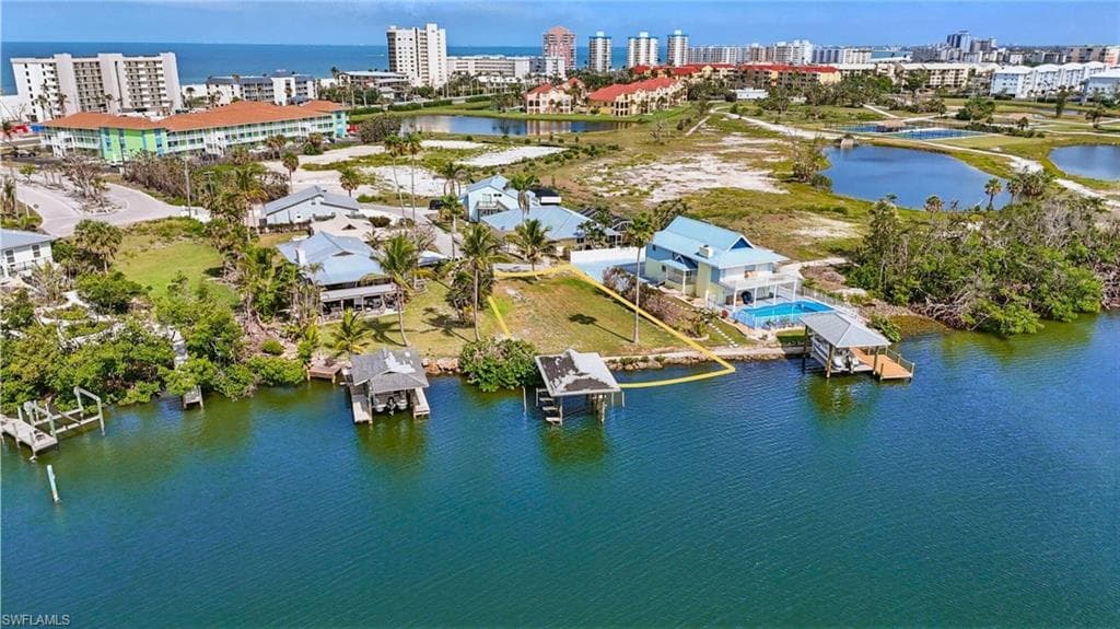 22491 Buccaneer Lagoon ST, FORT MYERS BEACH FL 33931-8