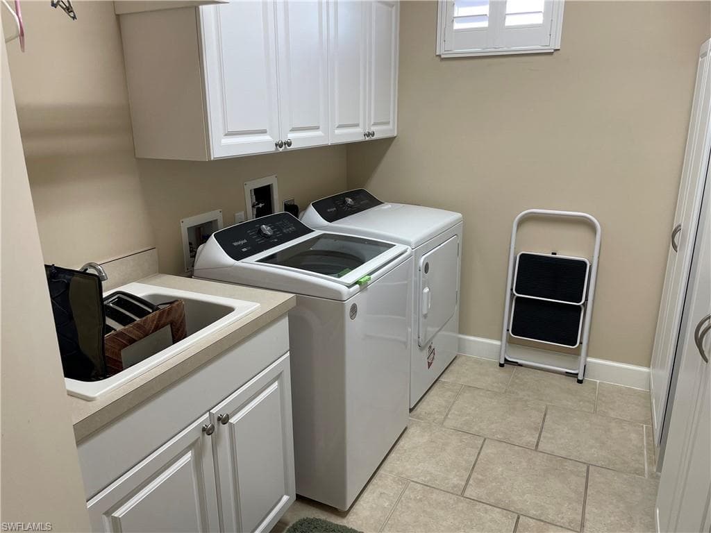 23781 Merano CT # 201, ESTERO FL 34134-26