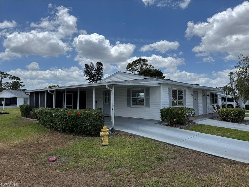 46 Desert Candle CIR, LEHIGH ACRES FL 33936-1