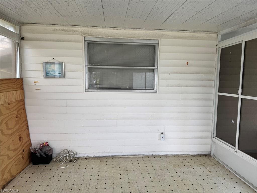 46 Desert Candle CIR, LEHIGH ACRES FL 33936-13