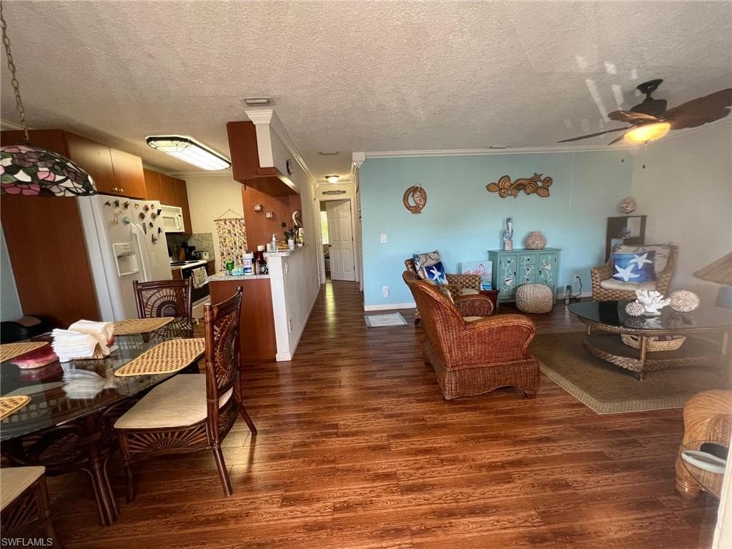 4603 Bayshore DR # F8, NAPLES FL 34112-4