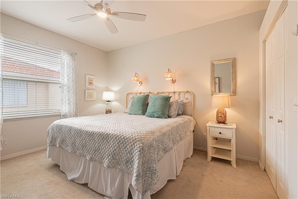 260 Robin Hood CIR # 202, NAPLES FL 34104-16