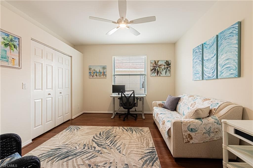 260 Robin Hood CIR # 202, NAPLES FL 34104-15